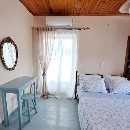 Giasemi Traditional House Poros Town
